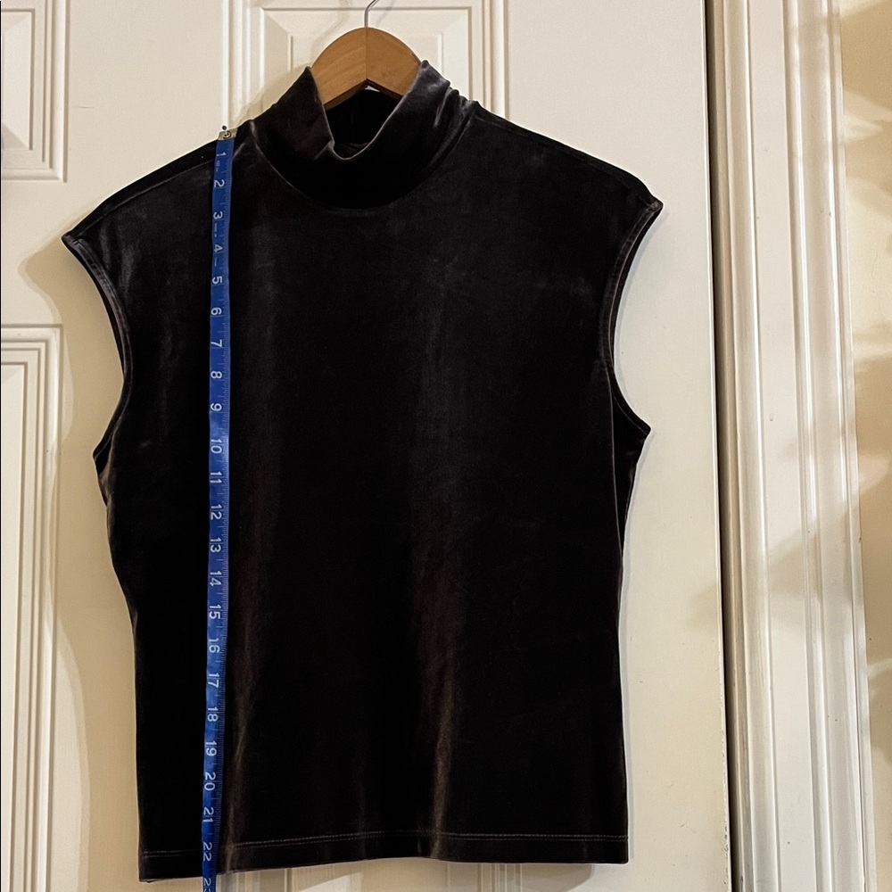 Purple Sleeveless Turtleneck Top